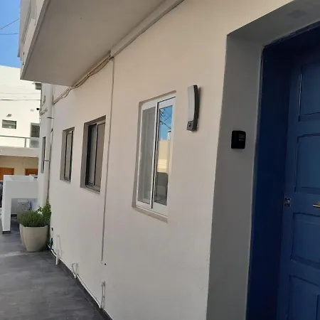 Xemxija Sea-side Maisonette *