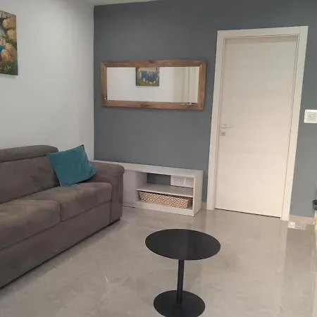 Apartmán Xemxija Sea-side Maisonette *